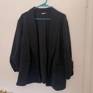 Black 3/4 Sleeve blazer